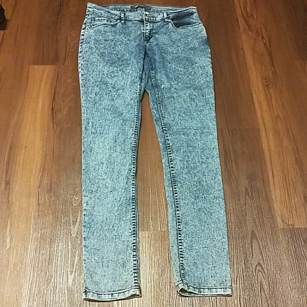 Levis skinny jeans